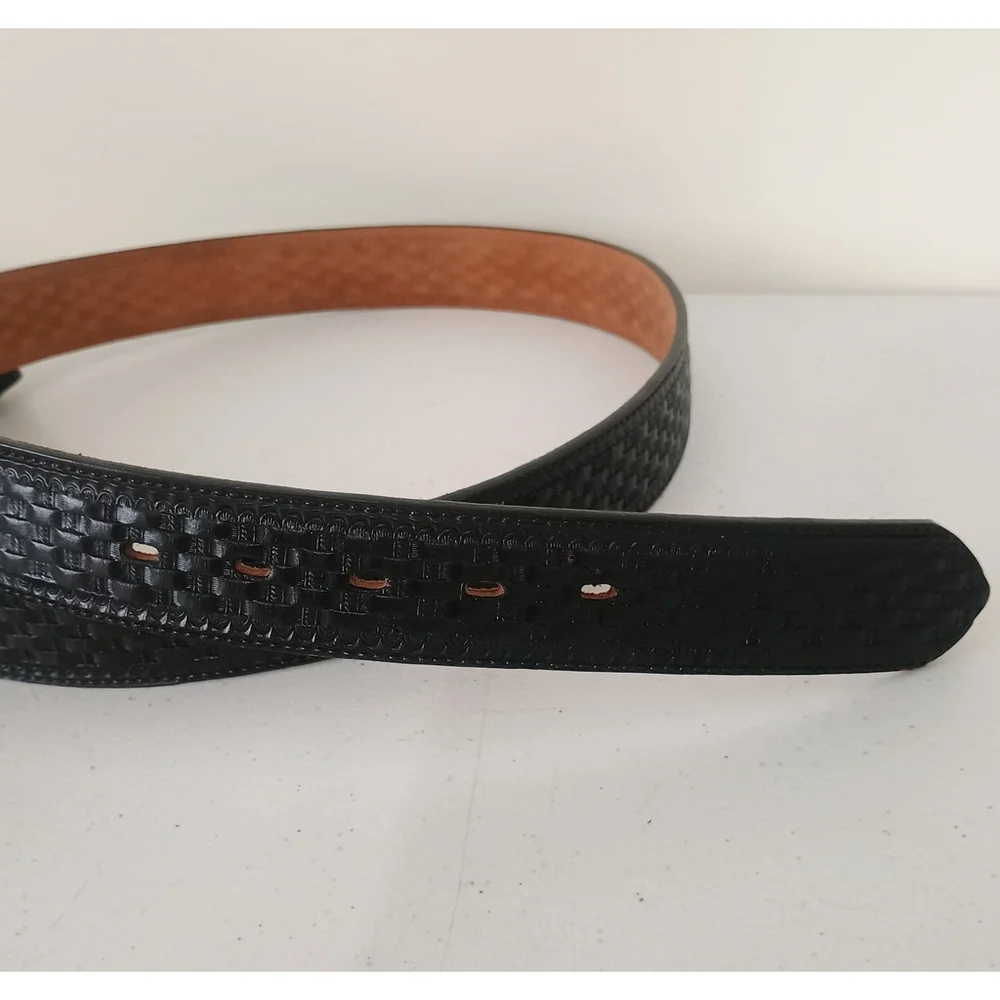 Circle Of Y Yoakum Belt Basket Weave Black Leather Size 50 Silver Buckle